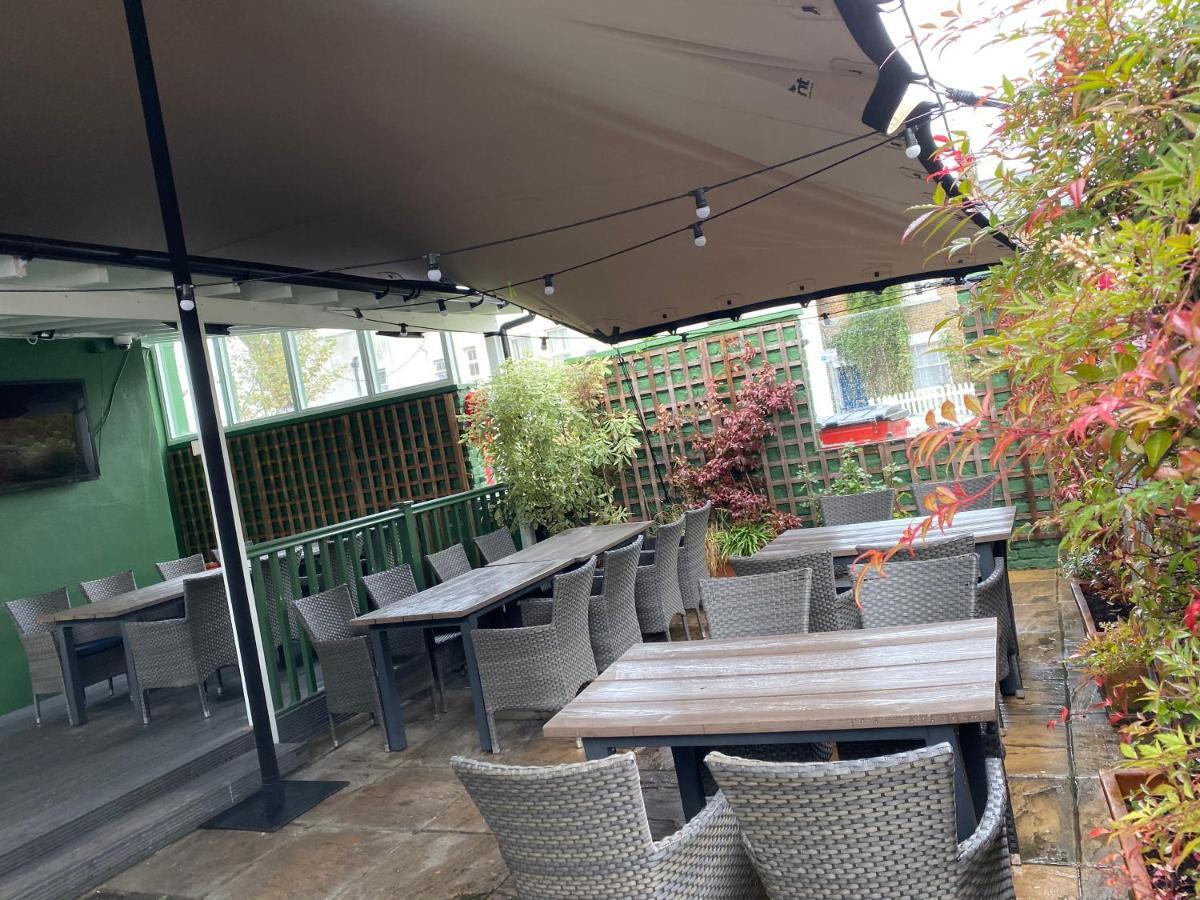 Black Lion Surbiton Exterior photo